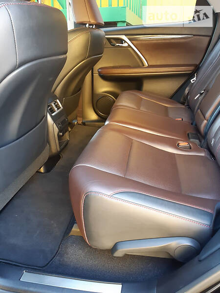 Позашляховик / Кросовер Lexus RX 2017 в Києві