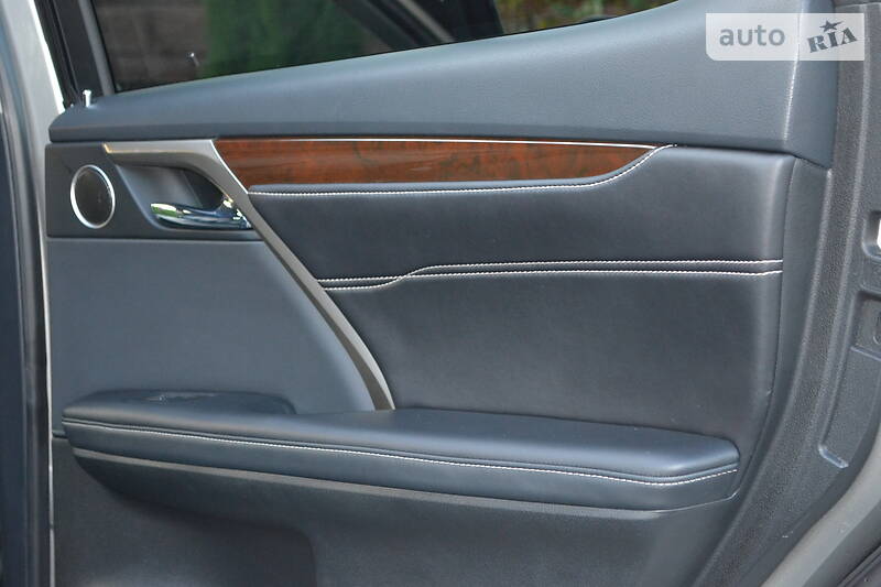 Позашляховик / Кросовер Lexus RX 2018 в Рівному фото 20 Позашляховик / Кросовер Lexus RX 2018 в Рівному