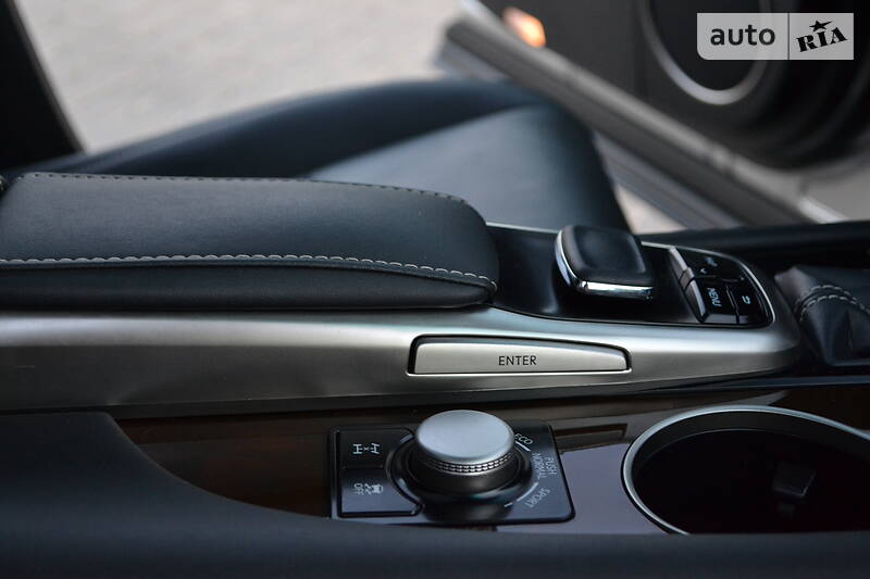 Позашляховик / Кросовер Lexus RX 2018 в Рівному фото 97 Позашляховик / Кросовер Lexus RX 2018 в Рівному