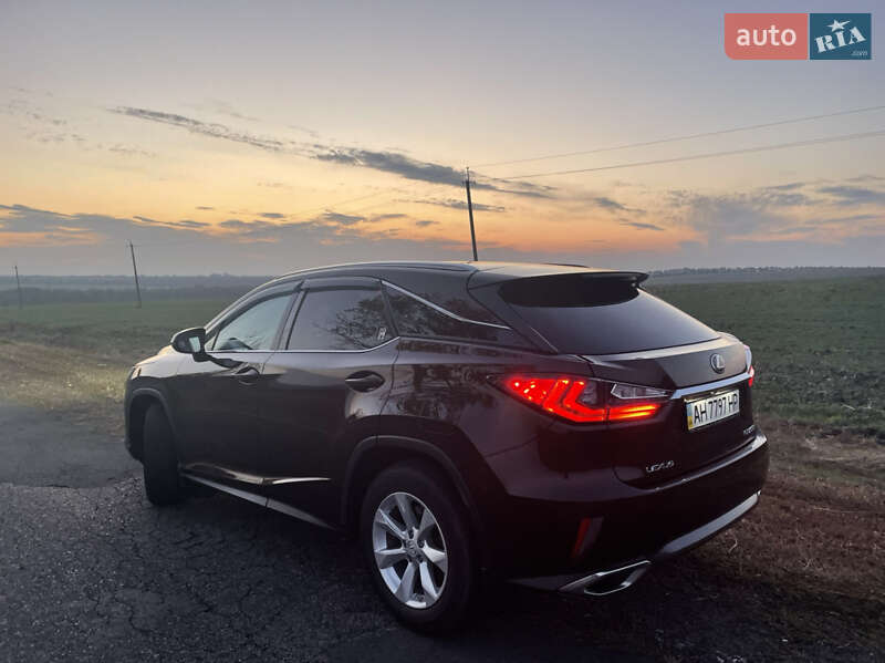 Внедорожник / Кроссовер Lexus RX 2017 в 