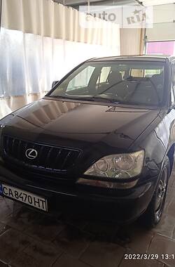 Внедорожник / Кроссовер Lexus RX 2002 в Монастырище