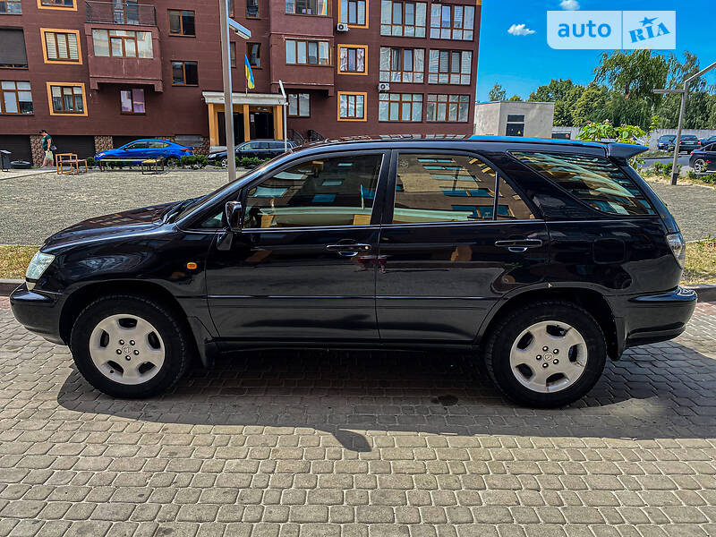 Универсал Lexus RX 2002 в Вараше фото 5 Универсал Lexus RX 2002 в Вараше