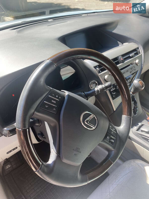 Внедорожник / Кроссовер Lexus RX 2010 в Днепре