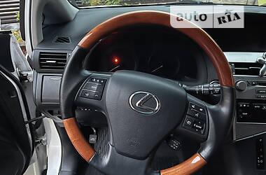 Внедорожник / Кроссовер Lexus RX 2011 в 