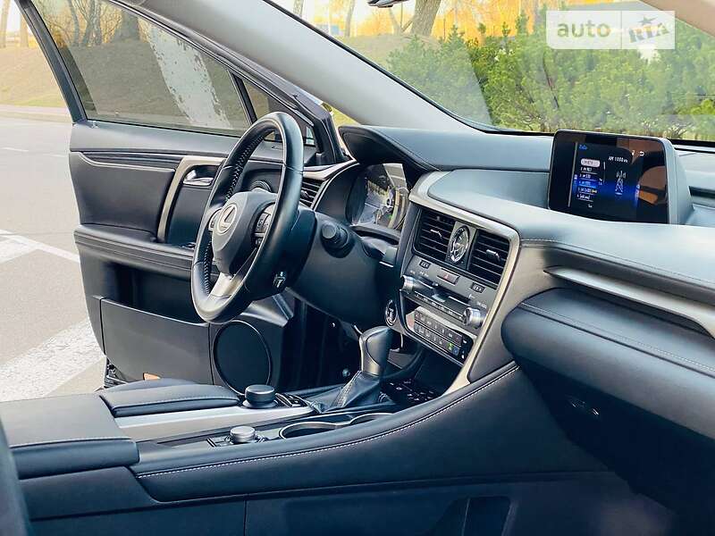 Внедорожник / Кроссовер Lexus RX 2018 в Киеве
