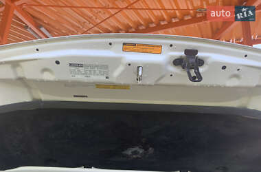 Внедорожник / Кроссовер Lexus RX 2010 в 