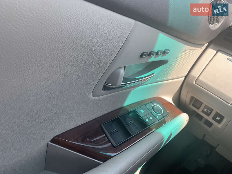 Внедорожник / Кроссовер Lexus RX 2010 в Харькове