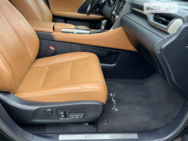 Внедорожник / Кроссовер Lexus RX 2019 в Трускавце