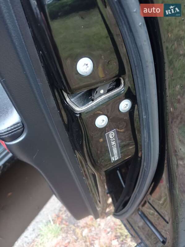 Внедорожник / Кроссовер Lexus RX 2003 в Умани