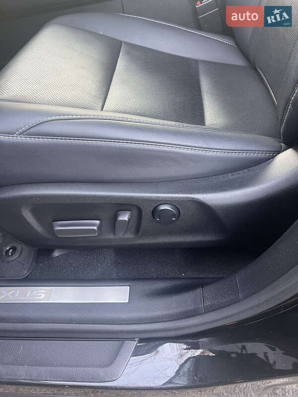 Внедорожник / Кроссовер Lexus RX 2020 в Днепре