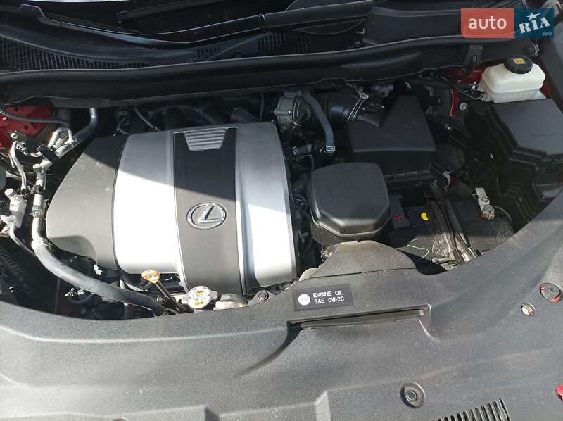 Внедорожник / Кроссовер Lexus RX 2018 в Липовце