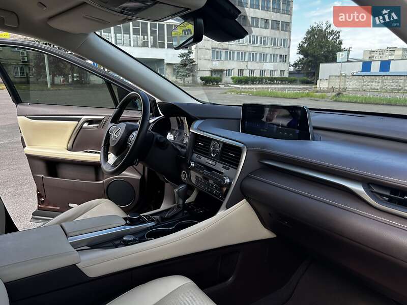 Позашляховик / Кросовер Lexus RX 2018 в Черкасах фото 24 Позашляховик / Кросовер Lexus RX 2018 в Черкасах