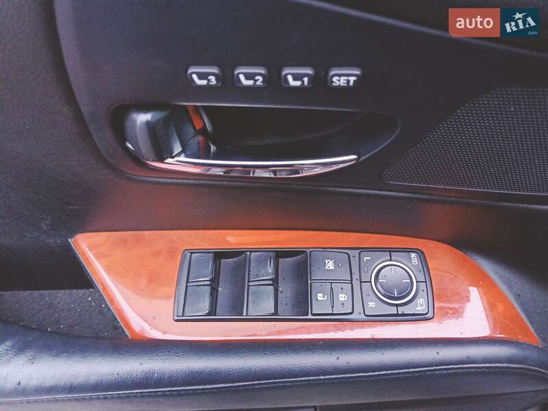 Внедорожник / Кроссовер Lexus RX 2010 в Белой Церкви
