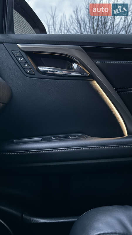 Внедорожник / Кроссовер Lexus RX 2016 в Днепре