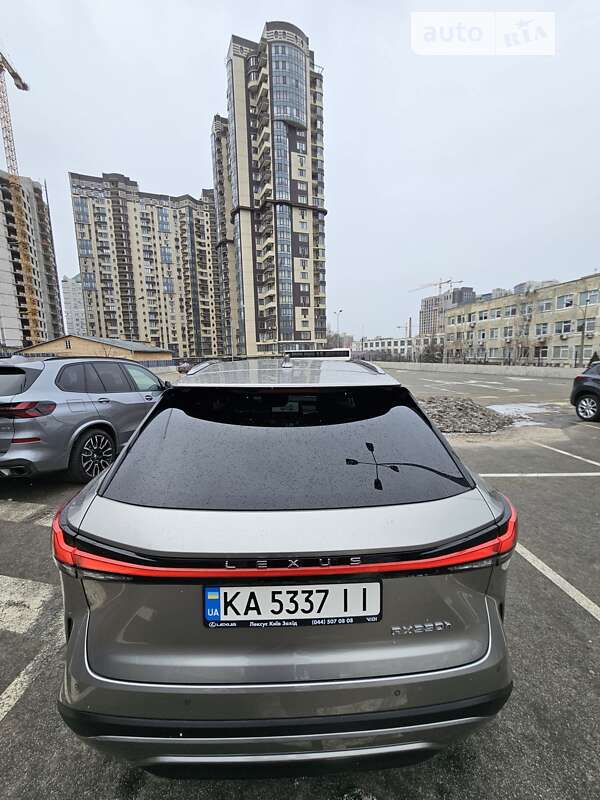 Внедорожник / Кроссовер Lexus RX 2023 в Киеве