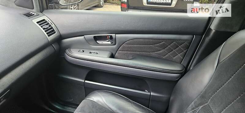 Позашляховик / Кросовер Lexus RX 2005 в Києві