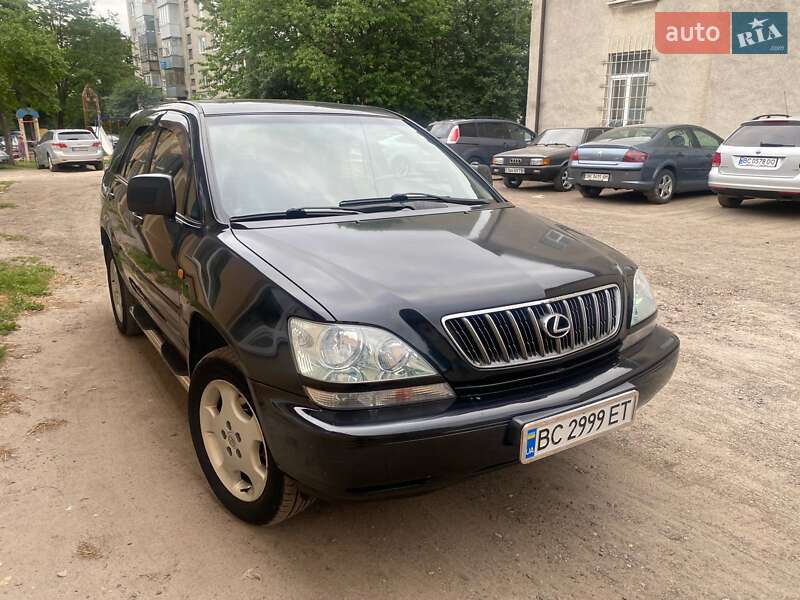 Внедорожник / Кроссовер Lexus RX 2002 в Львове