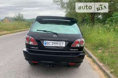 Внедорожник / Кроссовер Lexus RX 2002 в Львове