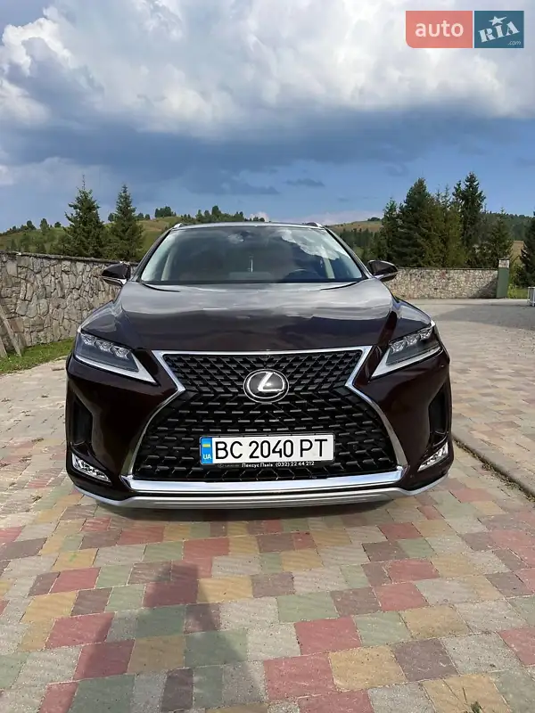 Lexus RX 2021