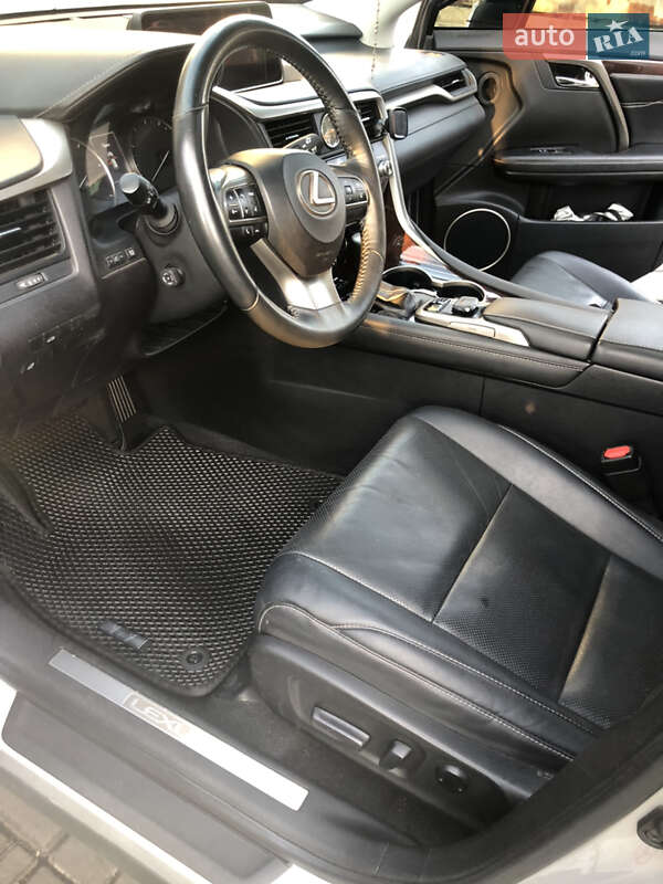 Внедорожник / Кроссовер Lexus RX 2016 в Одессе