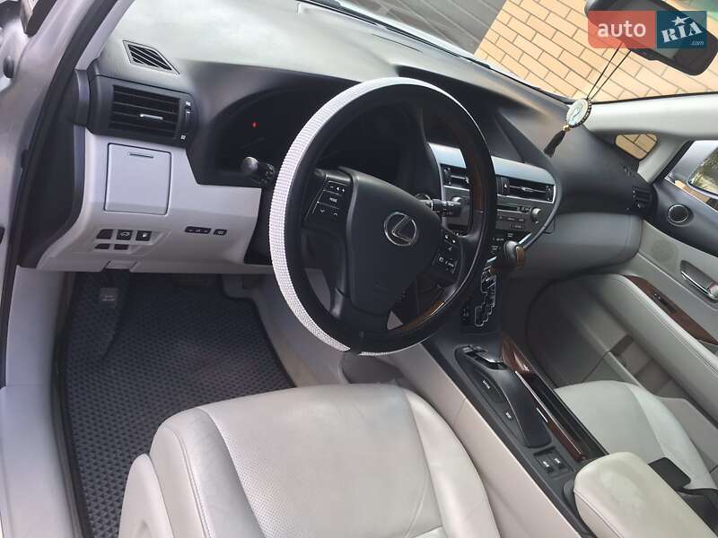 Внедорожник / Кроссовер Lexus RX 2010 в Измаиле