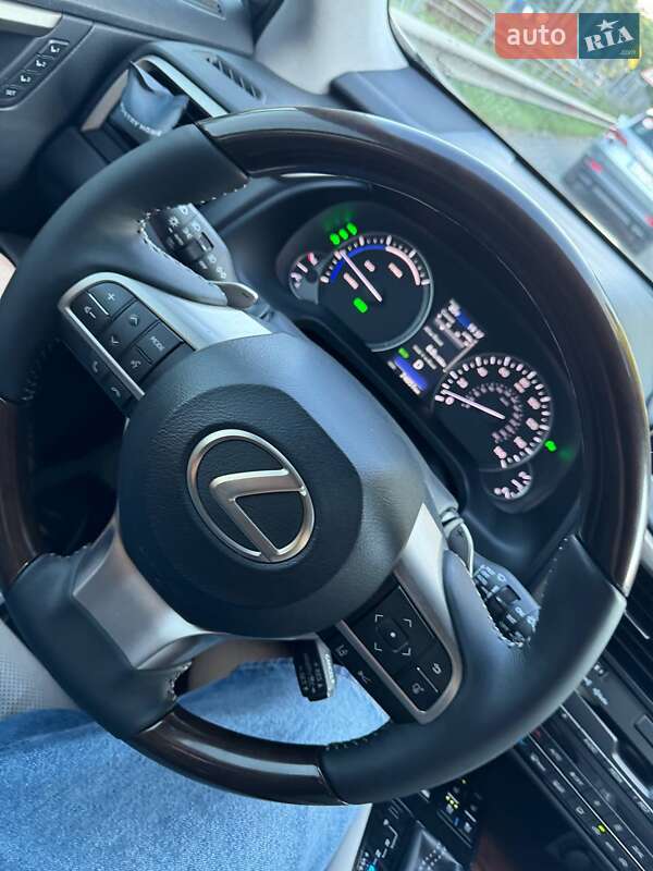 Внедорожник / Кроссовер Lexus RX 2018 в Киеве
