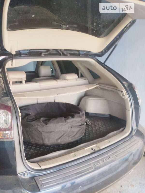 Внедорожник / Кроссовер Lexus RX 2005 в Болграде