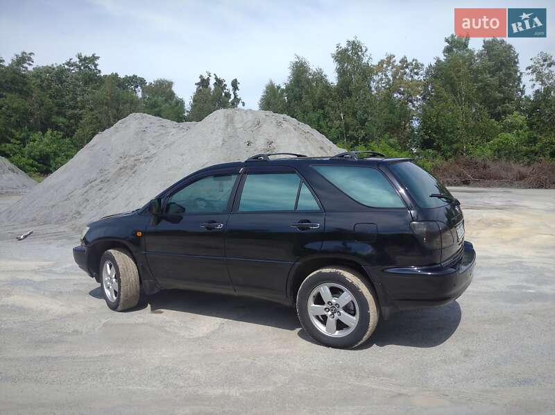 Внедорожник / Кроссовер Lexus RX 2002 в Славуте