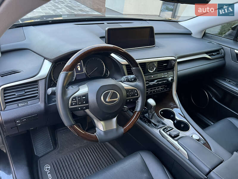 Внедорожник / Кроссовер Lexus RX 2017 в Киеве