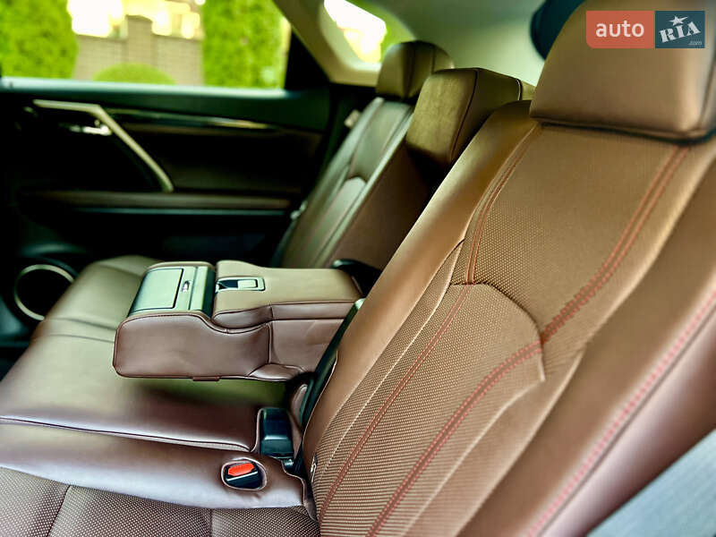 Внедорожник / Кроссовер Lexus RX 2021 в Черновцах