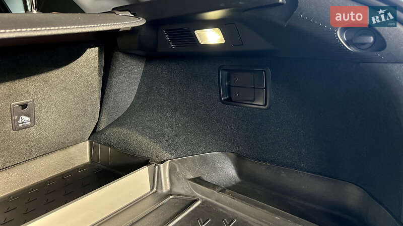 Внедорожник / Кроссовер Lexus RX 2021 в Черновцах