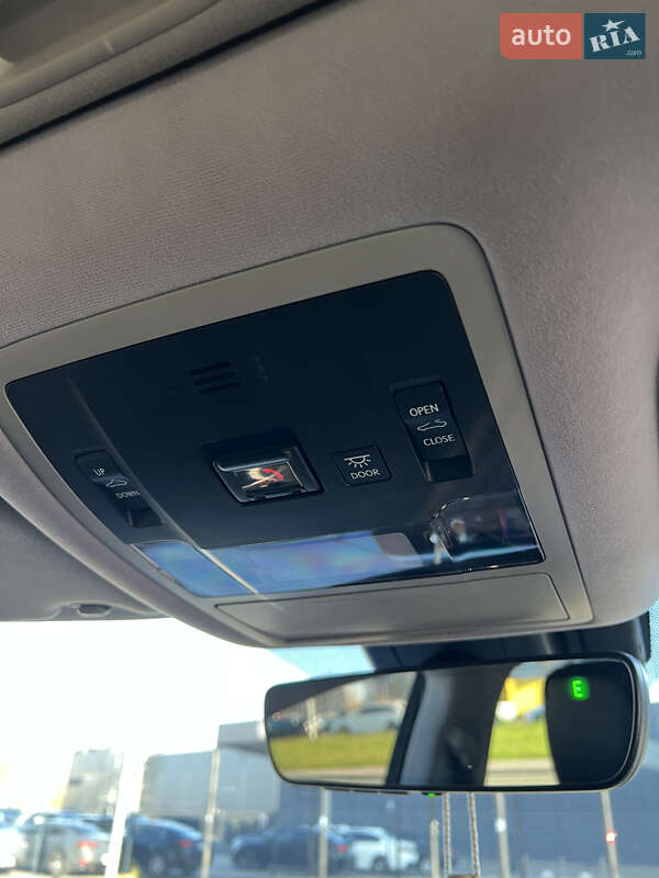 Позашляховик / Кросовер Lexus RX 2020 в Києві