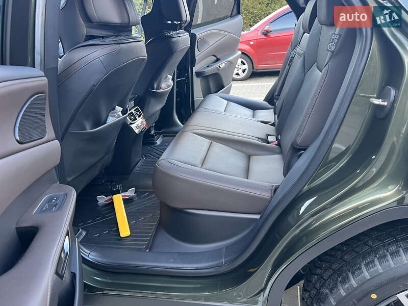 Внедорожник / Кроссовер Lexus RX 2023 в Киеве фото 22 Внедорожник / Кроссовер Lexus RX 2023 в Киеве