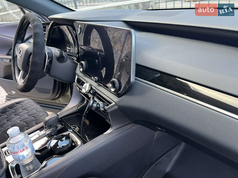 Внедорожник / Кроссовер Lexus RX 2023 в Киеве фото 43 Внедорожник / Кроссовер Lexus RX 2023 в Киеве