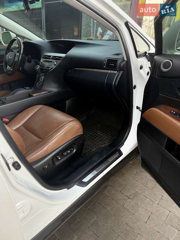 Внедорожник / Кроссовер Lexus RX 2012 в Врадиевке