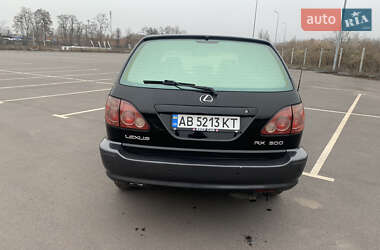 Позашляховик / Кросовер Lexus RX 2000 в 