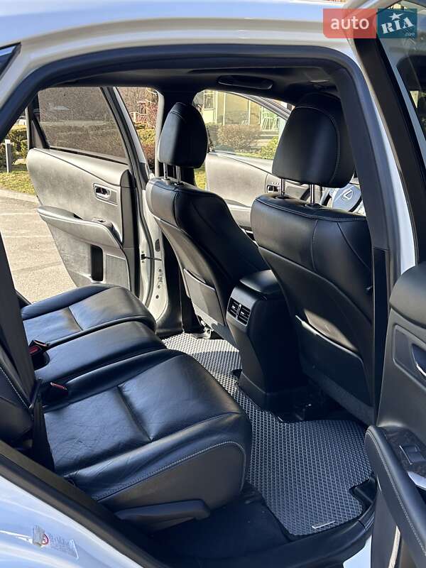 Внедорожник / Кроссовер Lexus RX 2015 в Львове