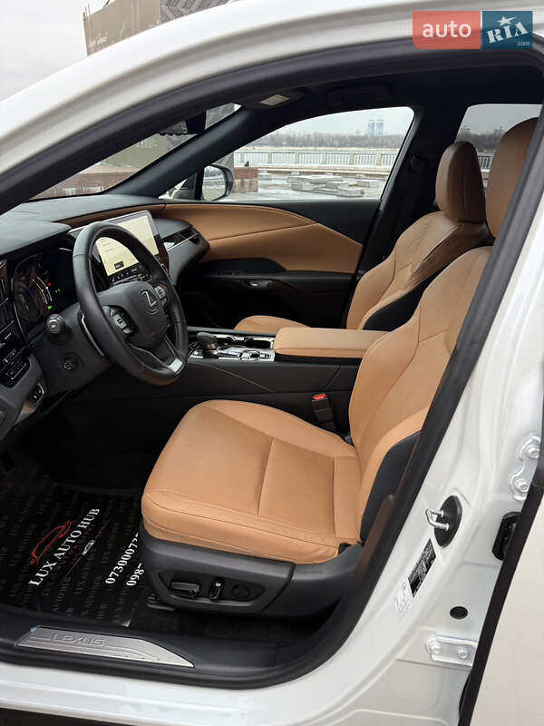 Внедорожник / Кроссовер Lexus RX 2023 в Киеве
