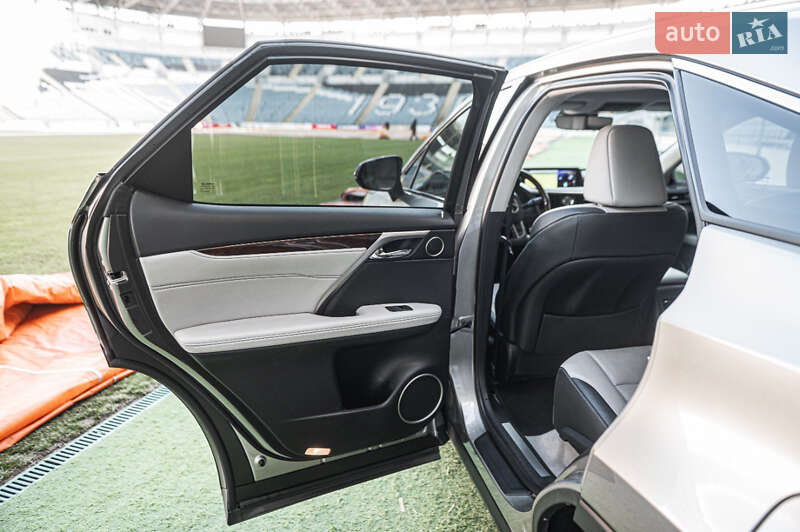 Внедорожник / Кроссовер Lexus RX 2018 в Одессе фото 28 Внедорожник / Кроссовер Lexus RX 2018 в Одессе