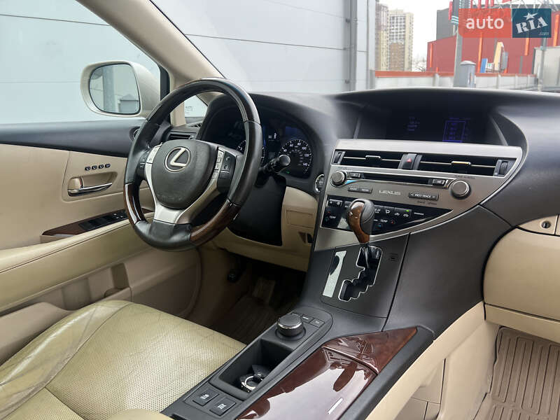Внедорожник / Кроссовер Lexus RX 2015 в Киеве