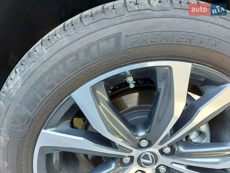 Внедорожник / Кроссовер Lexus RX 2020 в Киеве