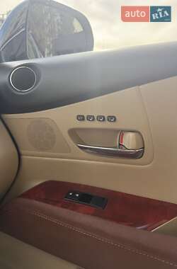 Внедорожник / Кроссовер Lexus RX 2011 в 
