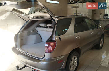 Внедорожник / Кроссовер Lexus RX 1999 в 