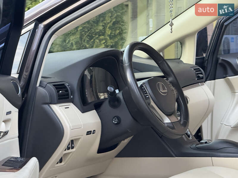 Внедорожник / Кроссовер Lexus RX 2013 в Одессе