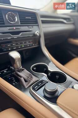 Внедорожник / Кроссовер Lexus RX 2016 в 