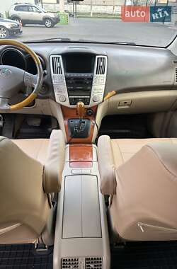 Внедорожник / Кроссовер Lexus RX 2006 в 