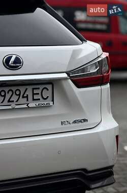 Внедорожник / Кроссовер Lexus RX 2017 в Черновцах