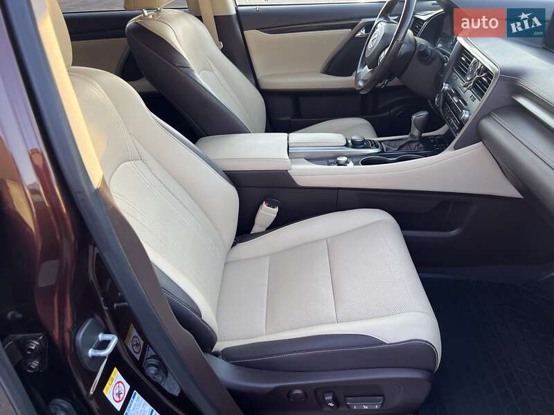 Внедорожник / Кроссовер Lexus RX 2016 в Киеве