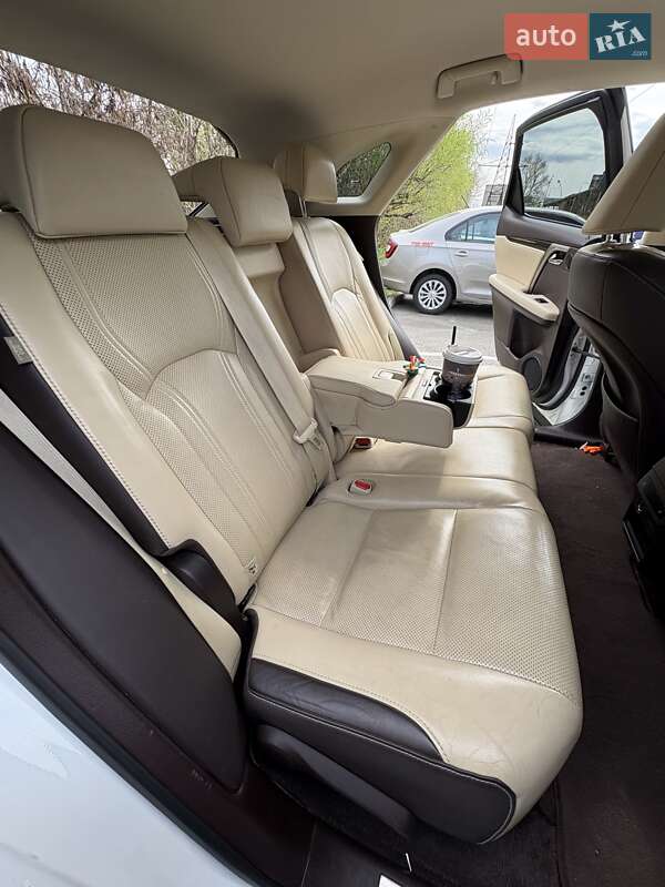 Позашляховик / Кросовер Lexus RX 2016 в Києві фото 11 Позашляховик / Кросовер Lexus RX 2016 в Києві