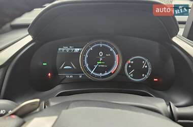 Позашляховик / Кросовер Lexus RX 2020 в 